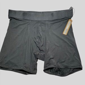 SKIMS Women's Soft Lounge Boxer Short Black Size Medium Brand New With Tag